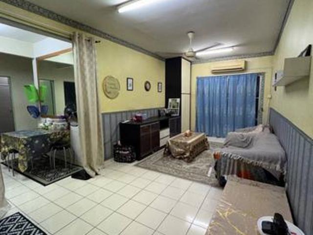 Apartment for sale in Petaling, Damansara Damai