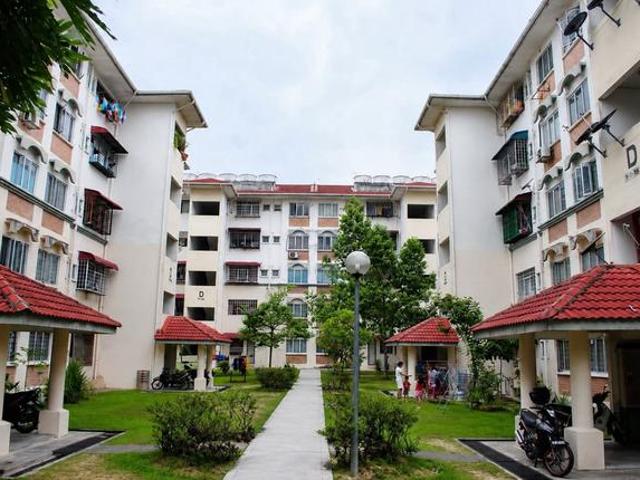 Apartment for sale in Petaling, Damansara Damai
