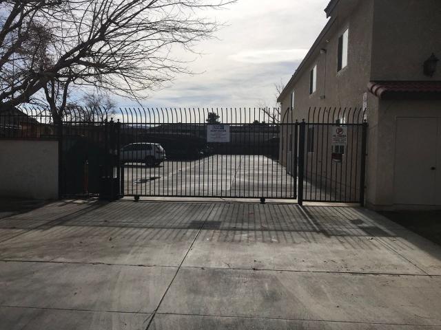 Apartment for rent in Palmdale, California
