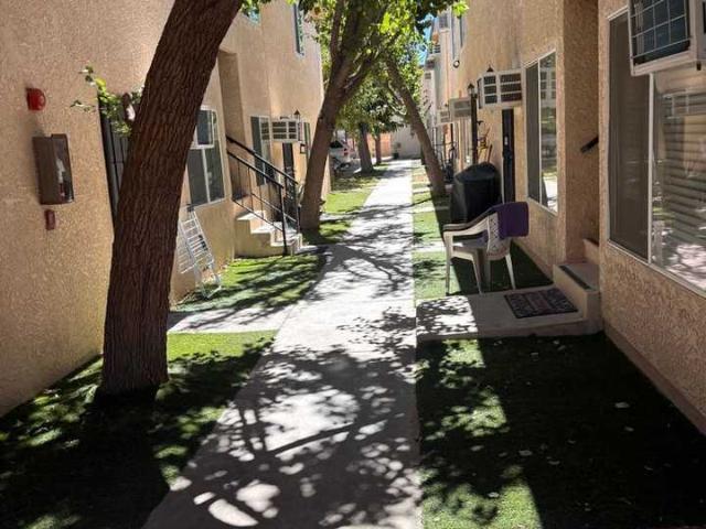 Apartment for rent in Palmdale, California
