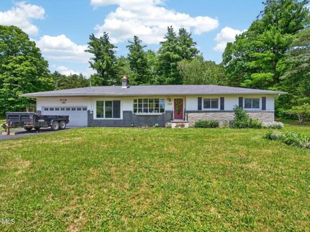 House for sale in Castleton On Hudson, New York