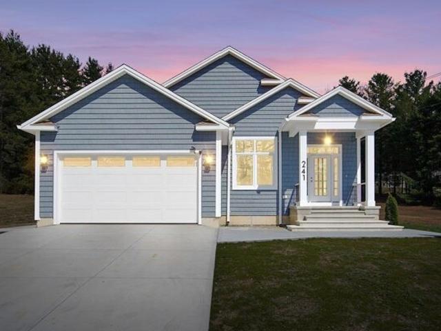 House for sale in Hampden, Massachusetts
