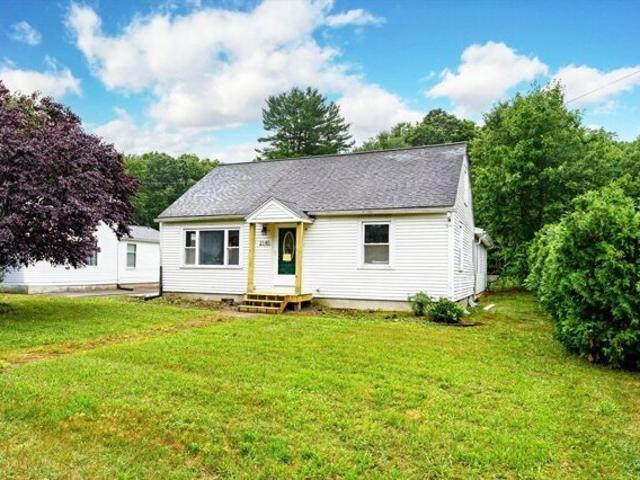 House for sale in Hampden, Massachusetts