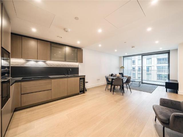 Apartment for rent in Nine Elms, Greater London