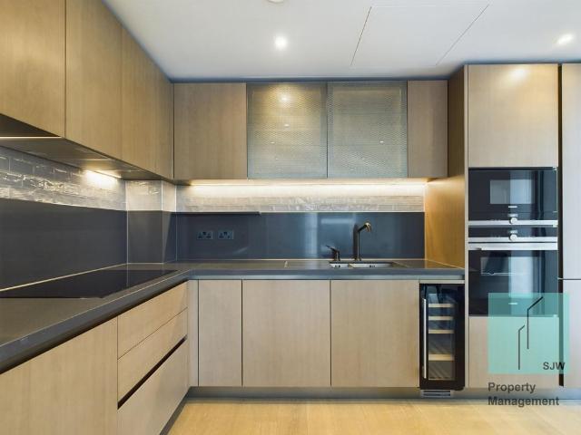 Apartment for rent in Nine Elms, Greater London