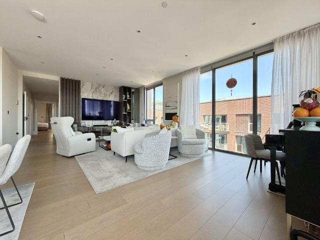 Apartment for rent in Nine Elms, Greater London