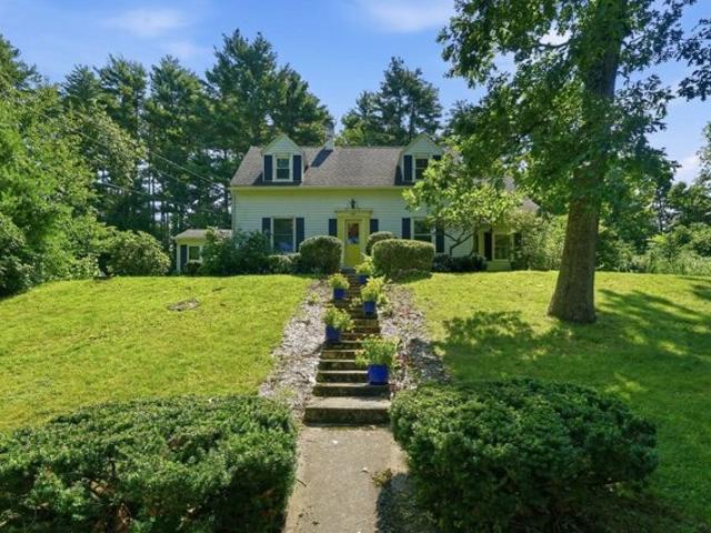 House for sale in Hampden, Massachusetts