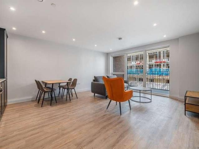 Apartment for rent in Newtown, Reading