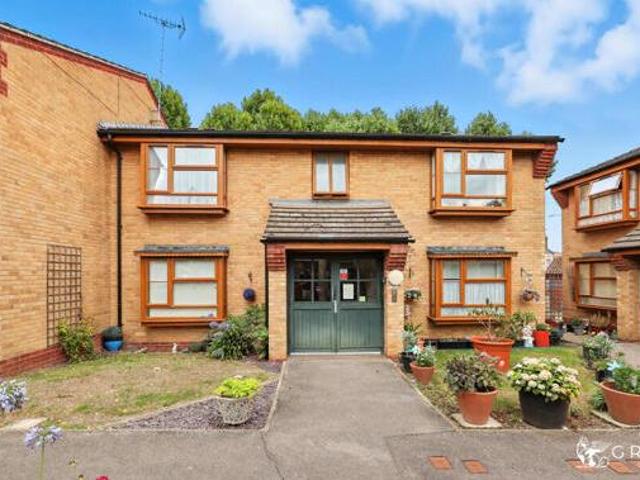House for sale in Grays, Essex