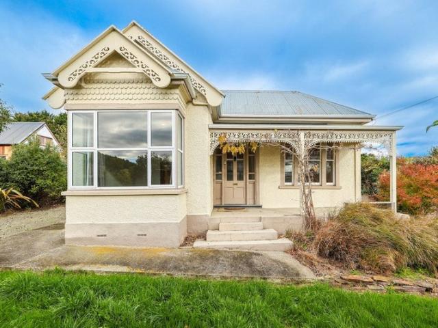 House for rent in Otakou