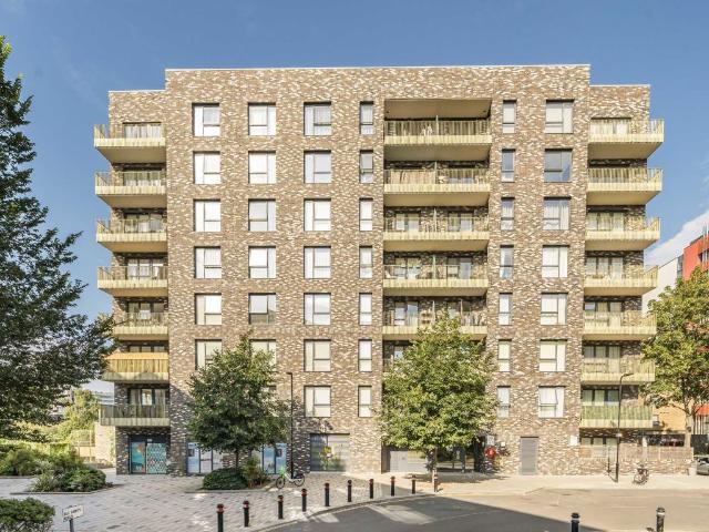 Apartment for rent in London Borough of Ealing, Greater London