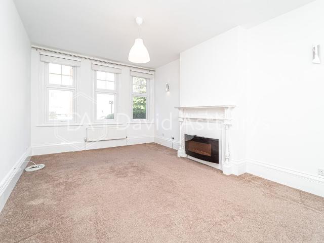 Apartment for rent in Palmers Green, Greater London