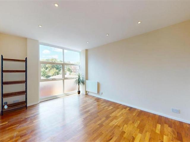 Apartment for rent in Epping, Essex