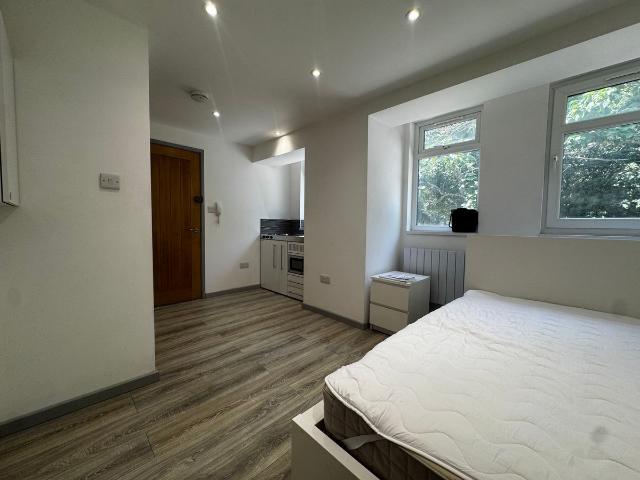 Studio for rent in St Mary's, City Of Southampton