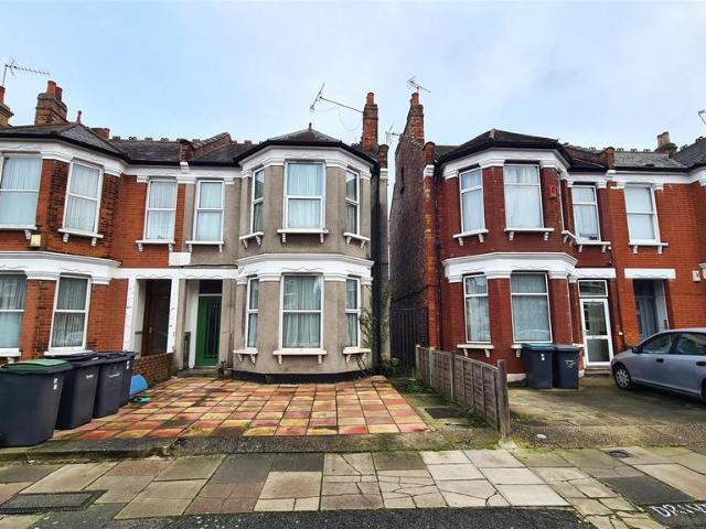 Apartment for rent in Greater London