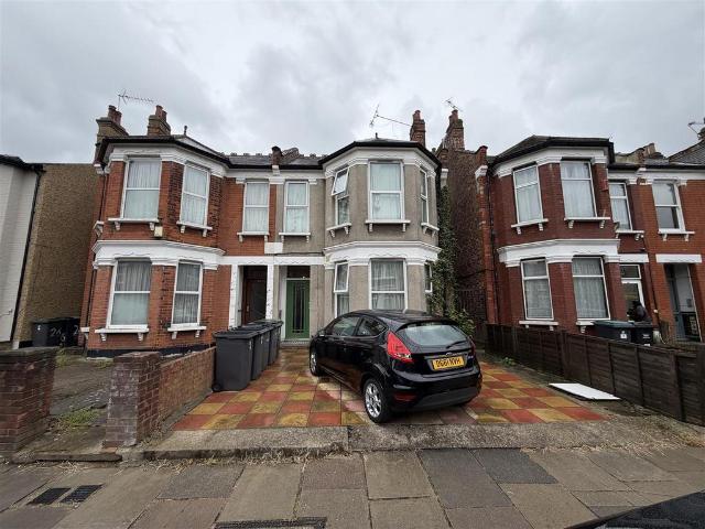 Apartment for rent in Greater London