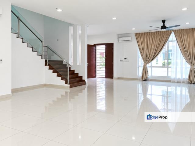 House for sale in Taman Damai Utama, Majlis Bandaraya Subang Jaya
