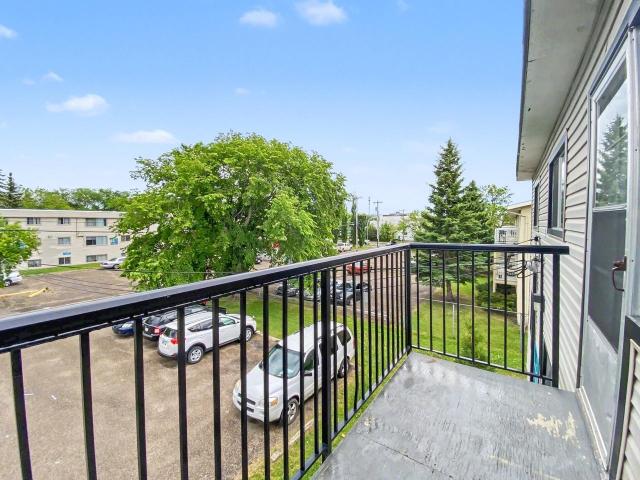 Apartment for rent in Wedgewood, Alberta