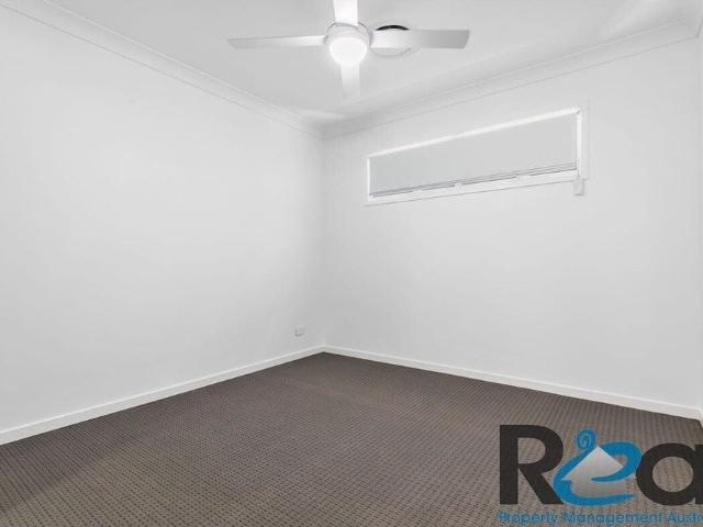 Room for rent in Kings Creek, Queensland