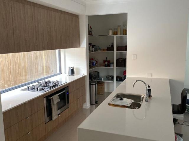 Room for rent in Kings Creek, Queensland