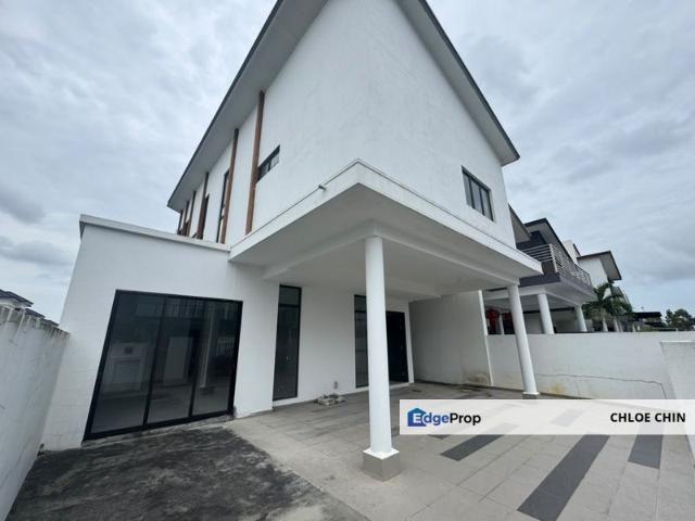 House for sale in Setia Tropika, Tebrau