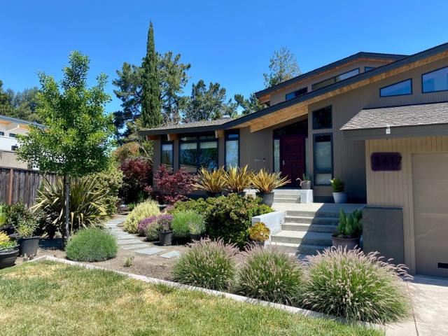 Room for rent in Palo Alto, California