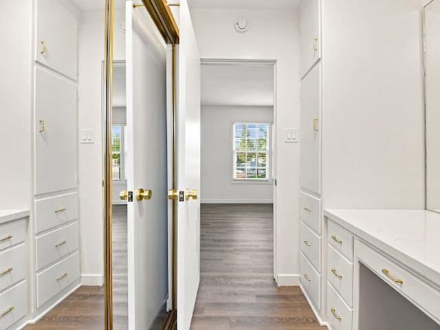 Apartment for rent in Long Beach, California