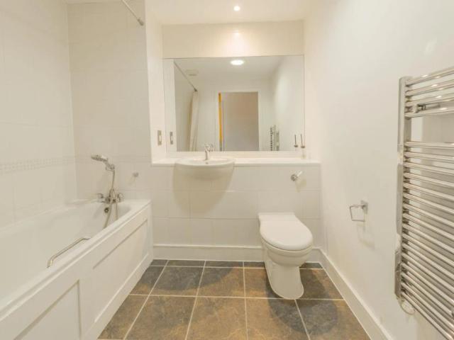 Apartment for rent in Horsham, West Sussex