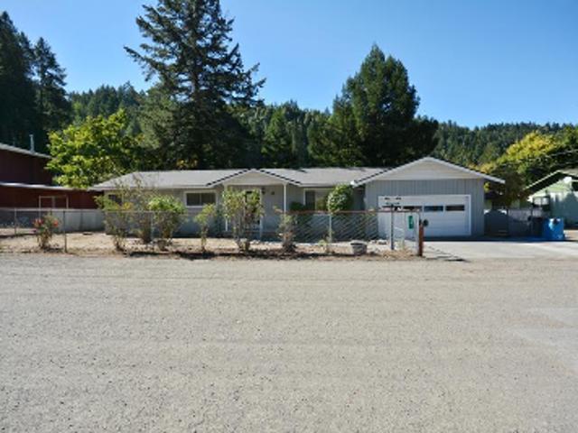House for sale in Garberville, Humboldt County