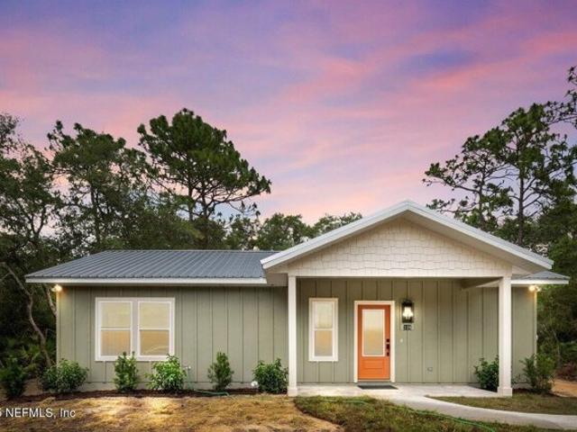 House for sale in Interlachen