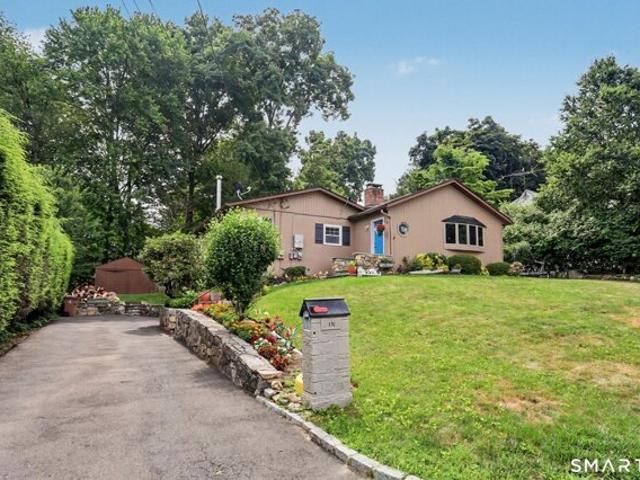 House for sale in Cos Cob, Connecticut