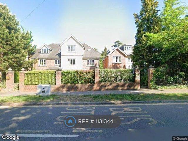 Apartment for rent in London Borough of Croydon, Purley