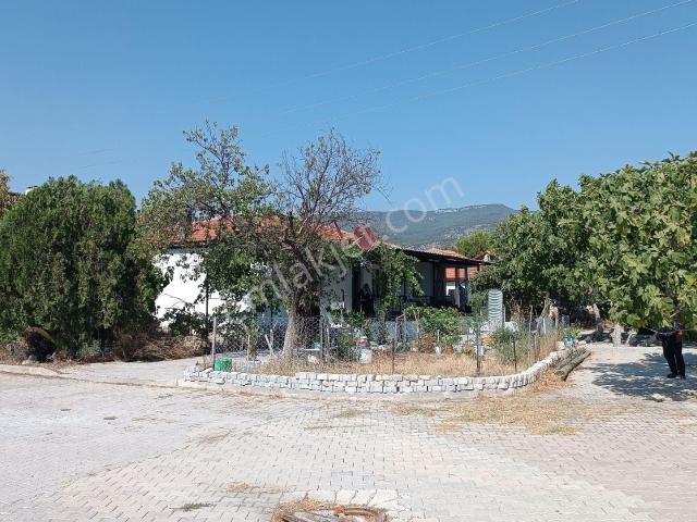 Denizli içerisinde satılık Köy evi
