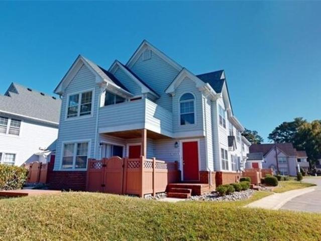 Condo for sale in Portsmouth