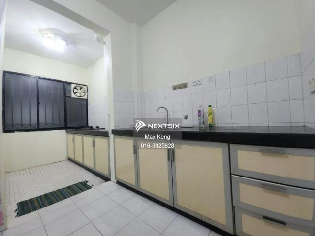 Apartment for rent in Bandar Baru Permas Jaya, Plentong