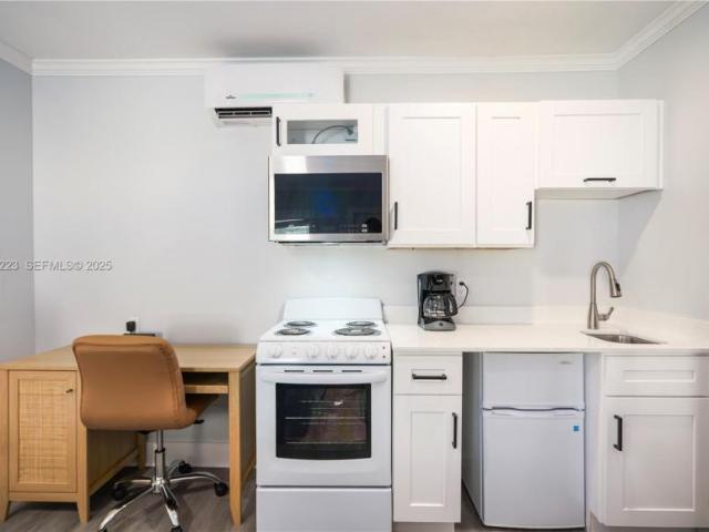 Room for rent in Panama City Beach, Florida