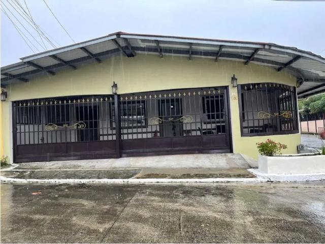 Casa venta en San Lorenzo