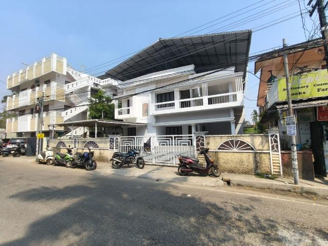 House for sale in Kochi, Kerala