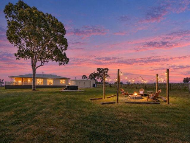 Cottage for sale in Piallamore, New South Wales