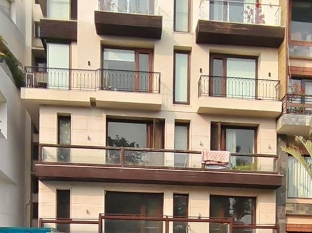 Villa for sale in Deri