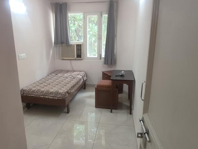 Flat for rent in Deri