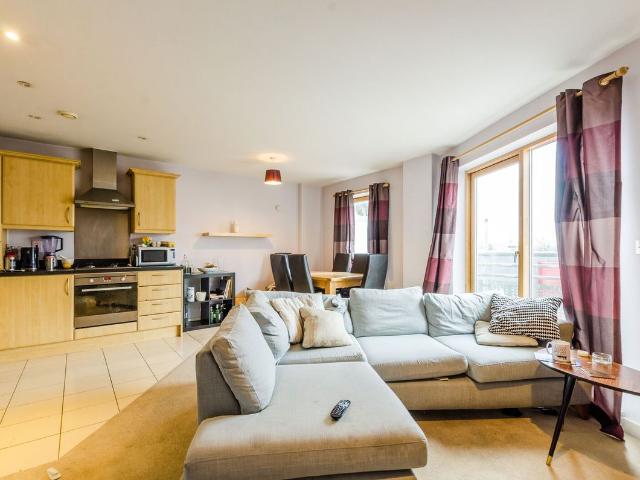 Apartment for rent in Old Ford, Bow