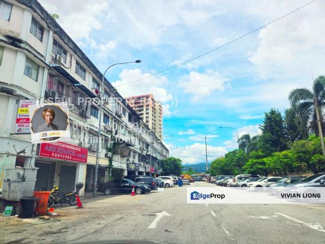 Shop for sale in Langat, Selangor