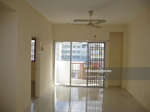 Apartment for rent in Langat, Selangor