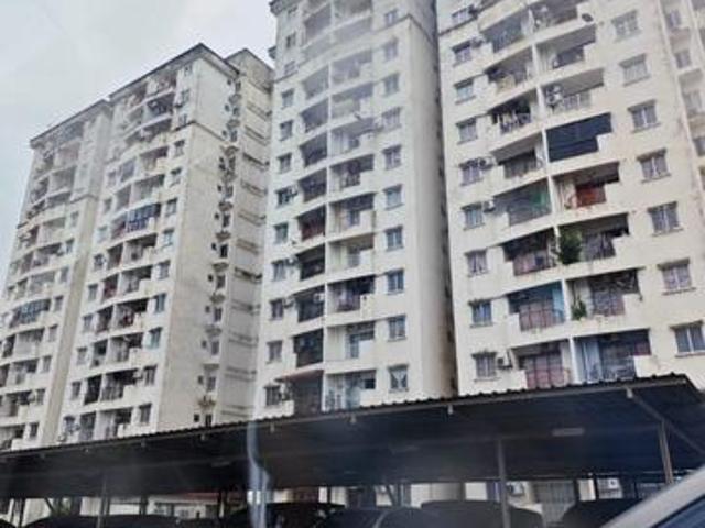 Apartment for sale in Country Heights Damansara, Kuala Lumpur