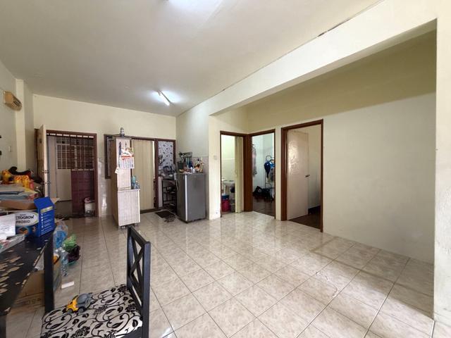 Apartment for sale in Country Heights Damansara, Kuala Lumpur