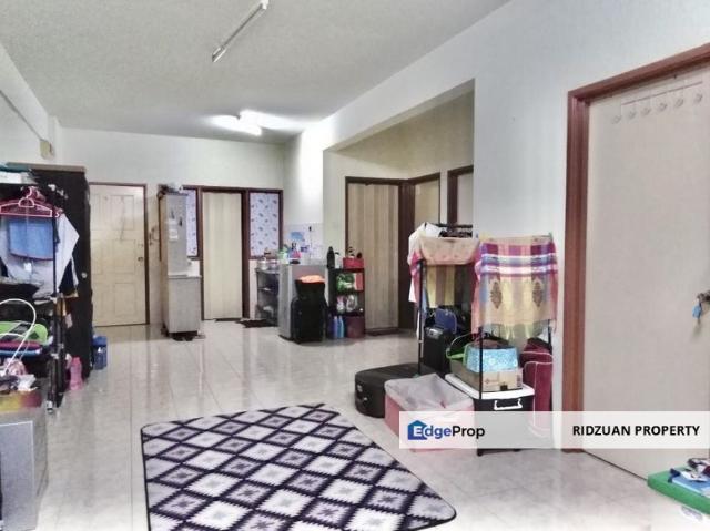 Condominium for sale in Langat, Selangor