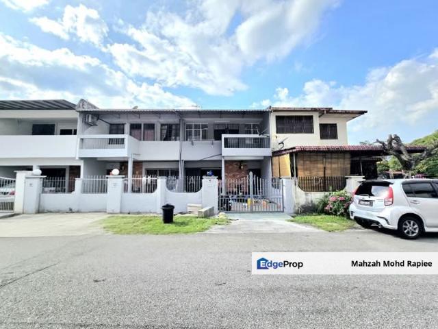 House for sale in Langat, Selangor