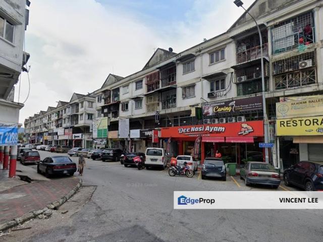 Shop for sale in Langat, Selangor