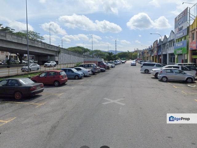 Warehouse for rent in Langat, Selangor